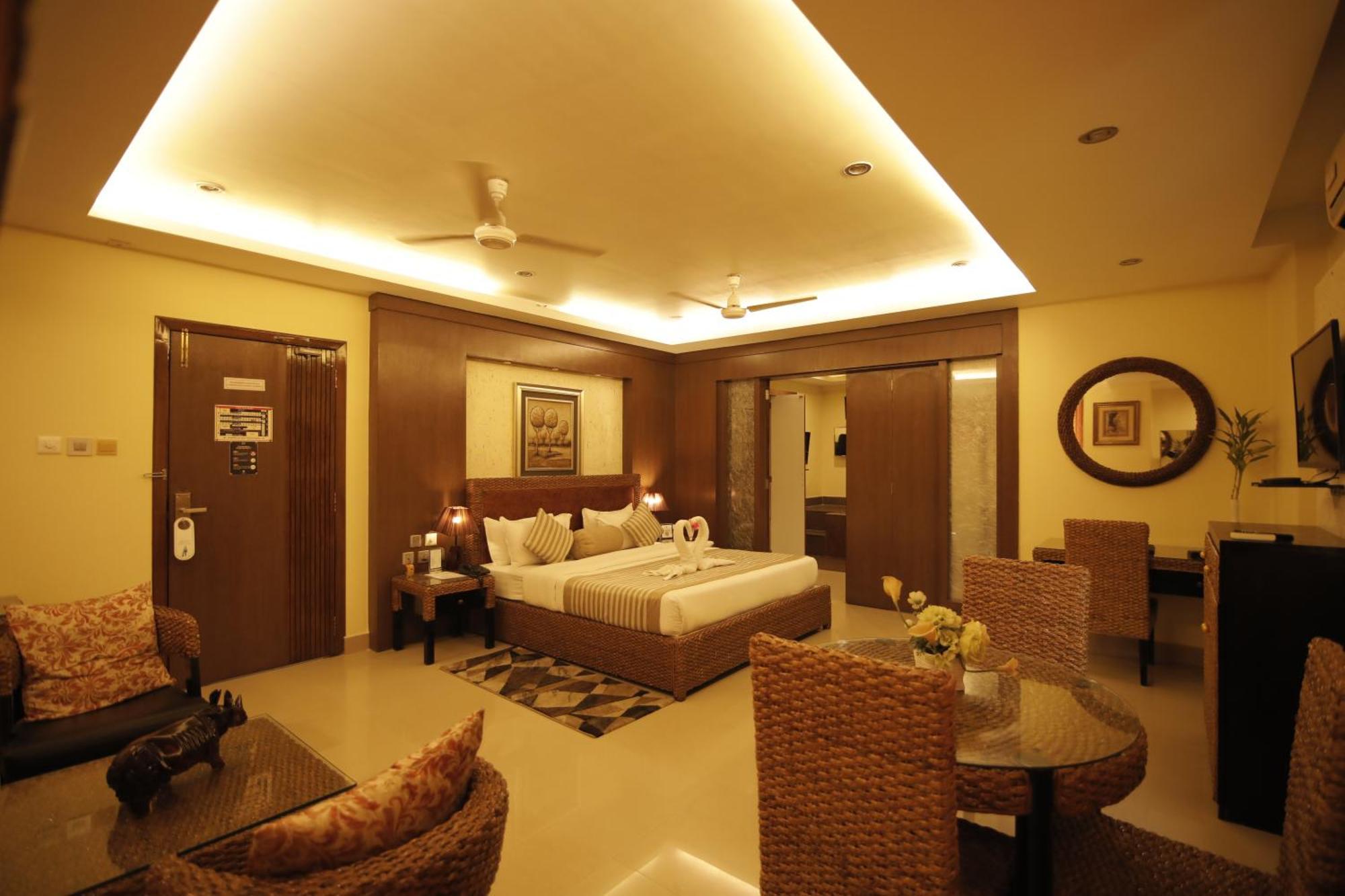 Hotel Krc Palace Tezpur Ngoại thất bức ảnh