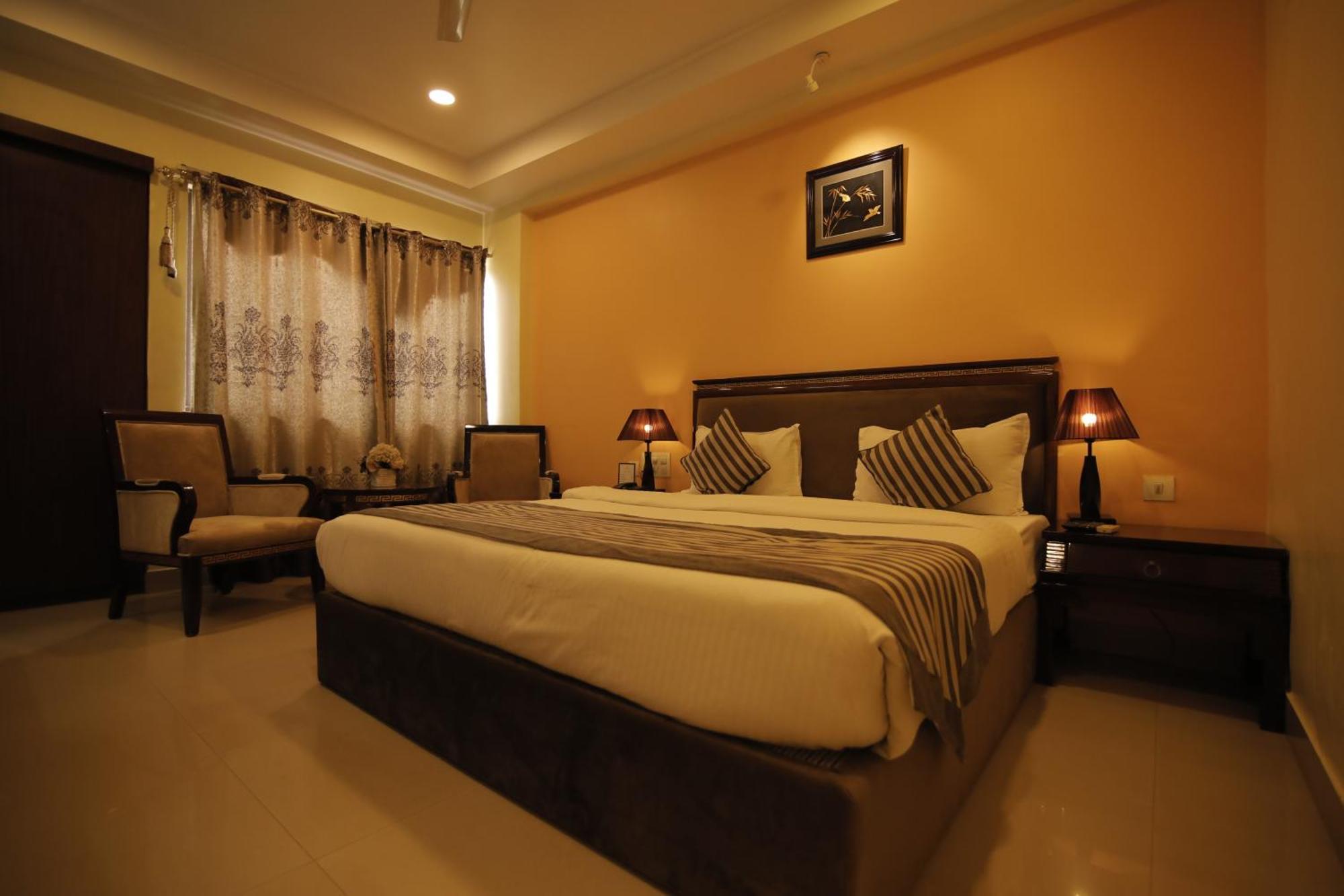 Hotel Krc Palace Tezpur Ngoại thất bức ảnh